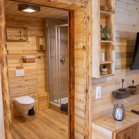 Land Alm Family Apartmán