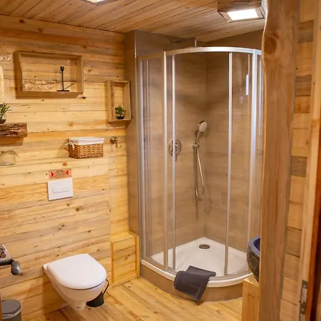 Land Alm Family Apartmán